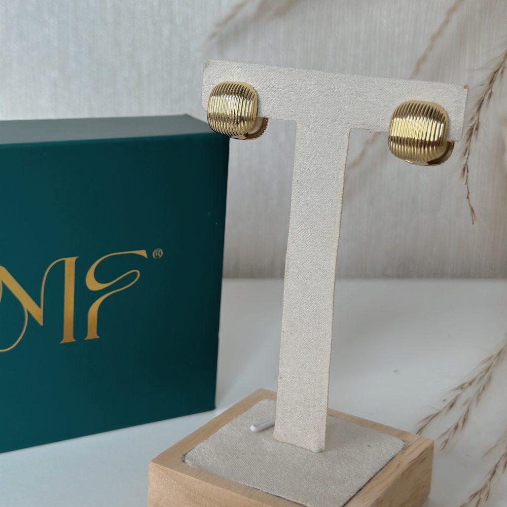 Zarif  Square Earrings - Image 2